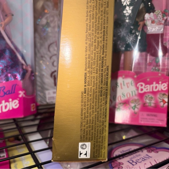 Barbie Millenium Grad, 2000 Graduate Special Edition, Never Out Of The Box - Picture 6 of 11